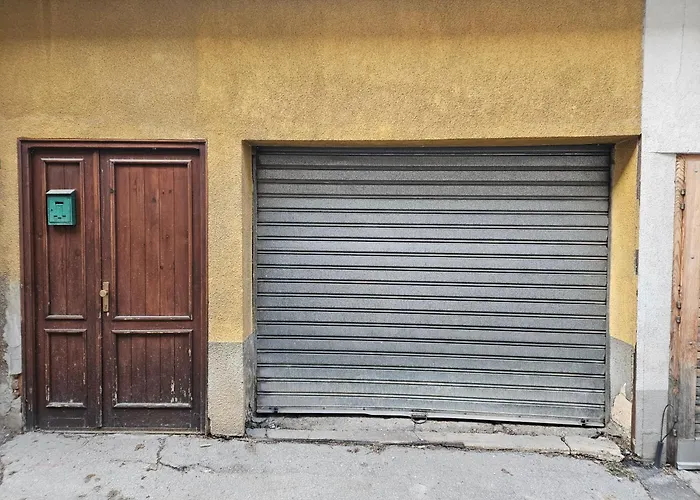 Apartment Honey Free Parking
